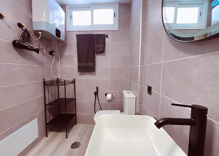 Modern And Funcional Loft In Parque Cattleya, La112 阿罗纳