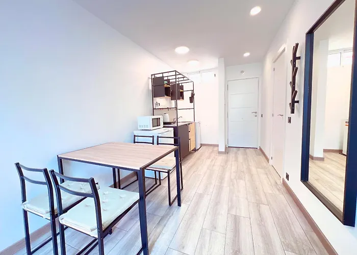 Lägenhet Modern And Funcional Loft In Parque Cattleya, La112 *